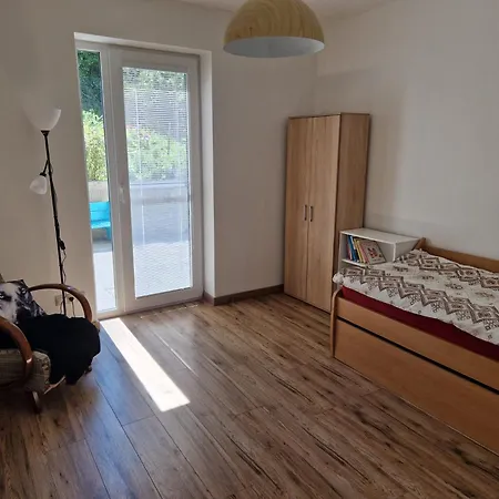 Dom V Skalke Nad Vahom Holiday home Skalka nad Vahom