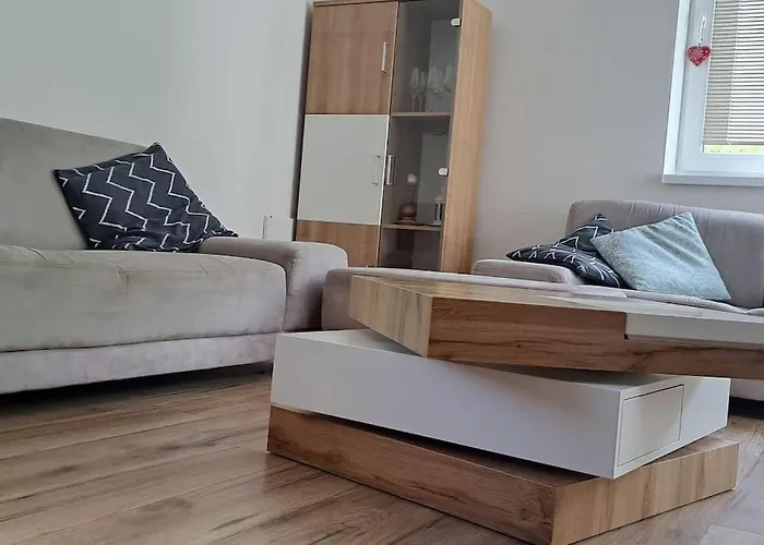 Nyaraló Dom V Skalke Nad Vahom *