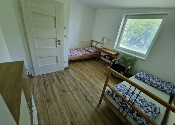 Dom V Skalke Nad Vahom Skalka nad Vahom